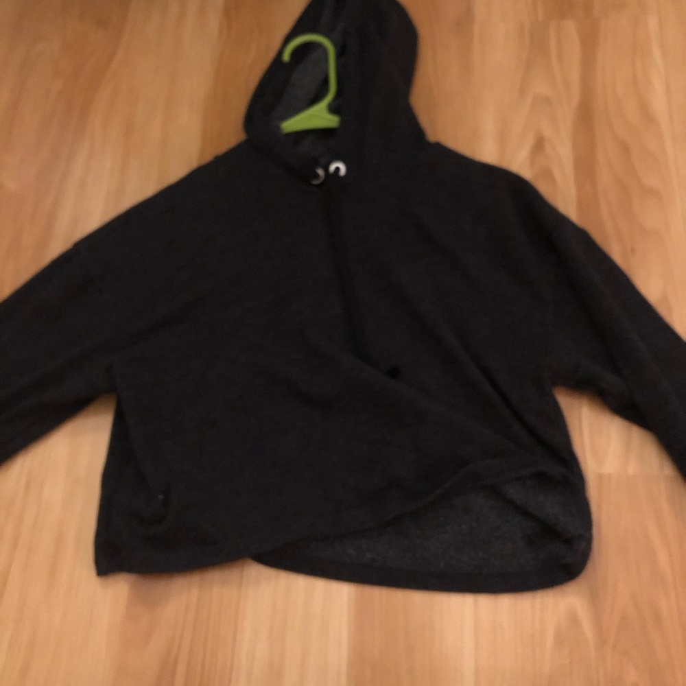 dark grey crop top hoodie